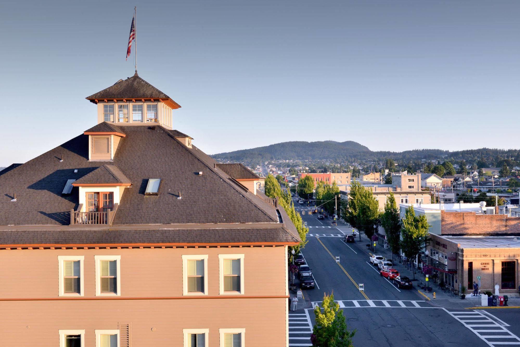 Majestic Inn And Spa Anacortes Exterior photo